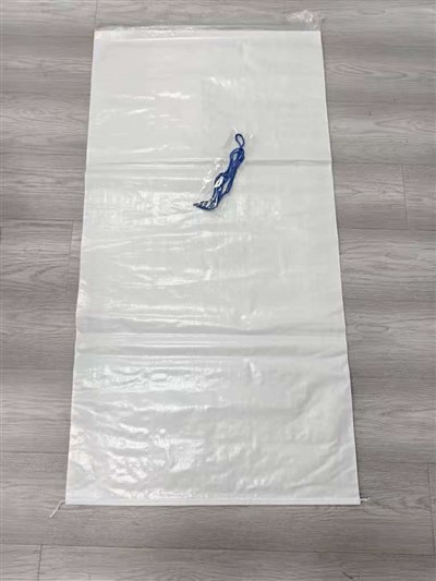 Pungă cu făină de porumb